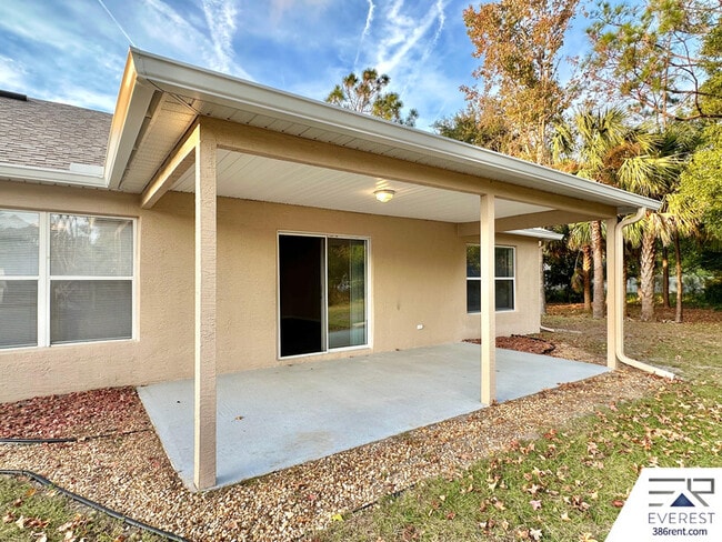 Building Photo - 32 Pierce Ln