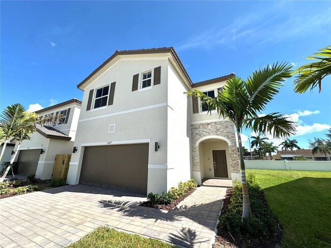 Building Photo - 2657 SE 24th Ct