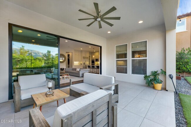 Building Photo - 20511 Lantana Ct