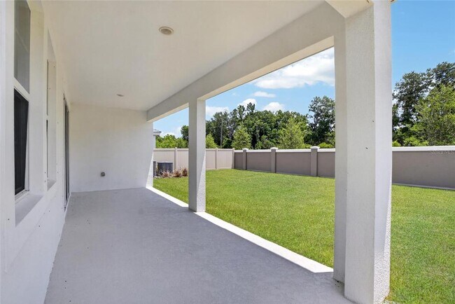 Building Photo - 10009 Surrey Rose Dr