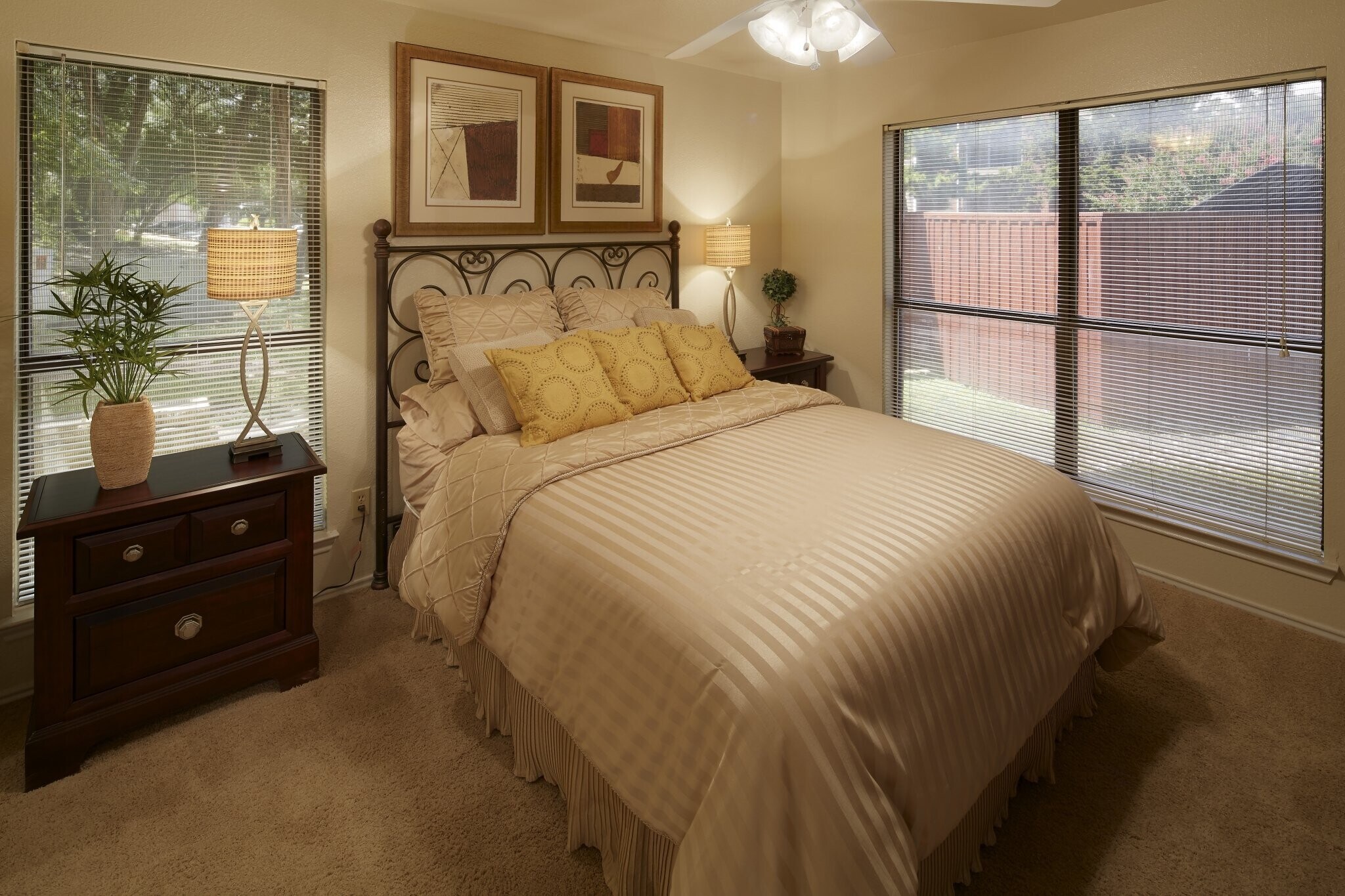 Building Photo - 10610 Morado Cir