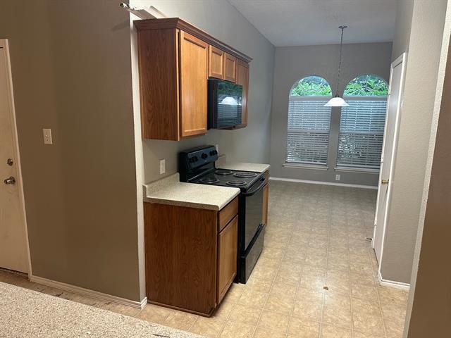 Building Photo - 308 Chinaberry Trail