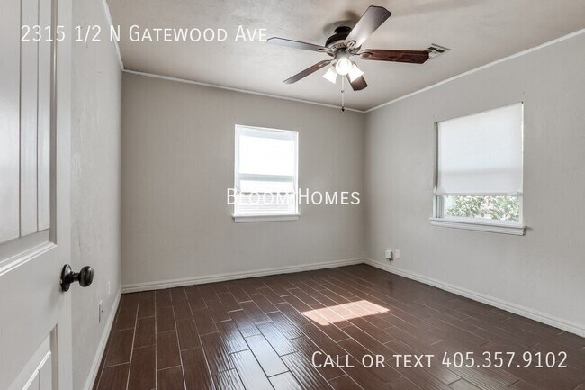 Building Photo - 2315 1/2 N Gatewood Ave-