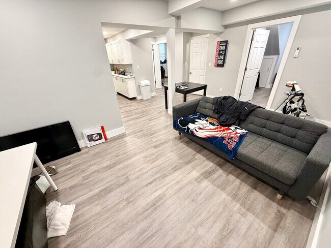 Building Photo - 210 K St