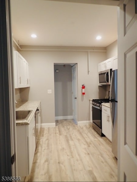 Building Photo - 145 W Clinton St