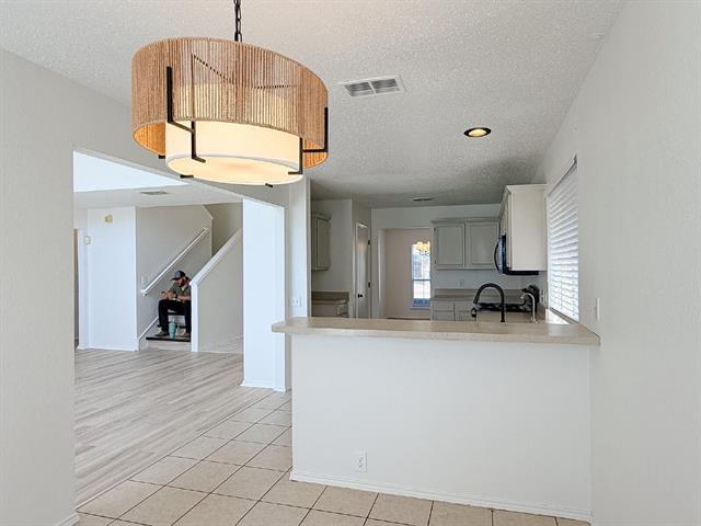 Building Photo - 8516 Auburn Dr