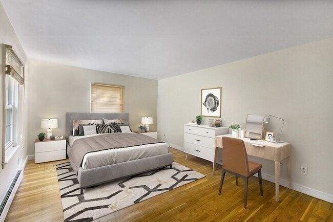 Building Photo - 159 Bedford St