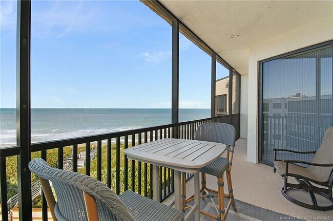 Building Photo - 2375 NE Ocean Blvd