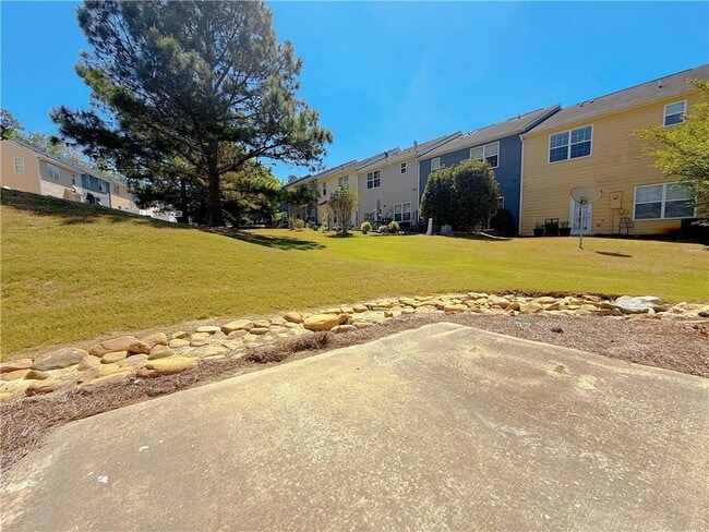 Building Photo - 3083 Cedar Glade Ln NE