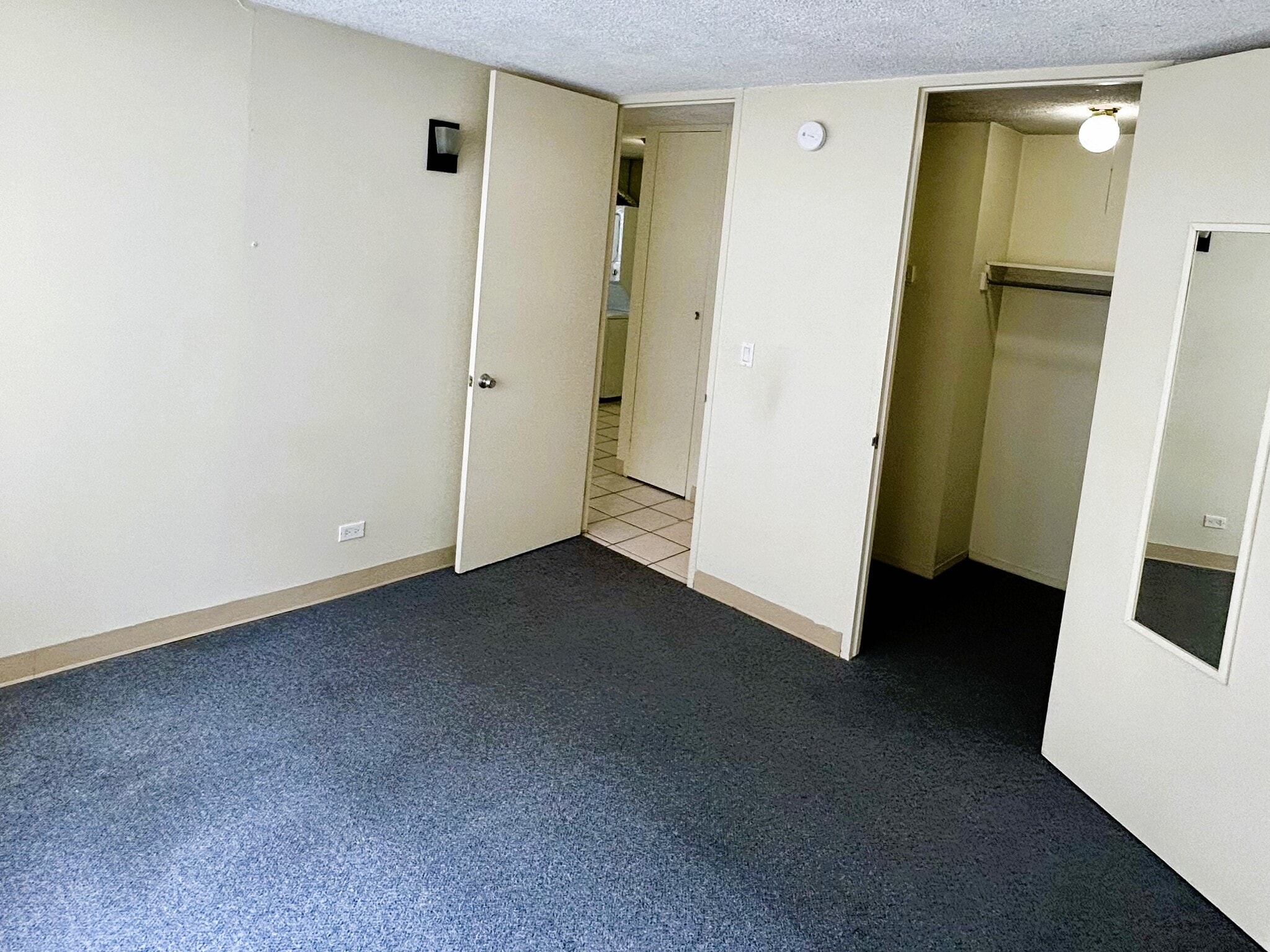 2nd bedroom - 2415 Ala Wai Blvd
