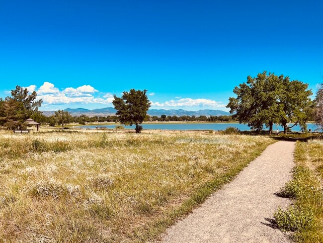 Building Photo - 2565 Teller St