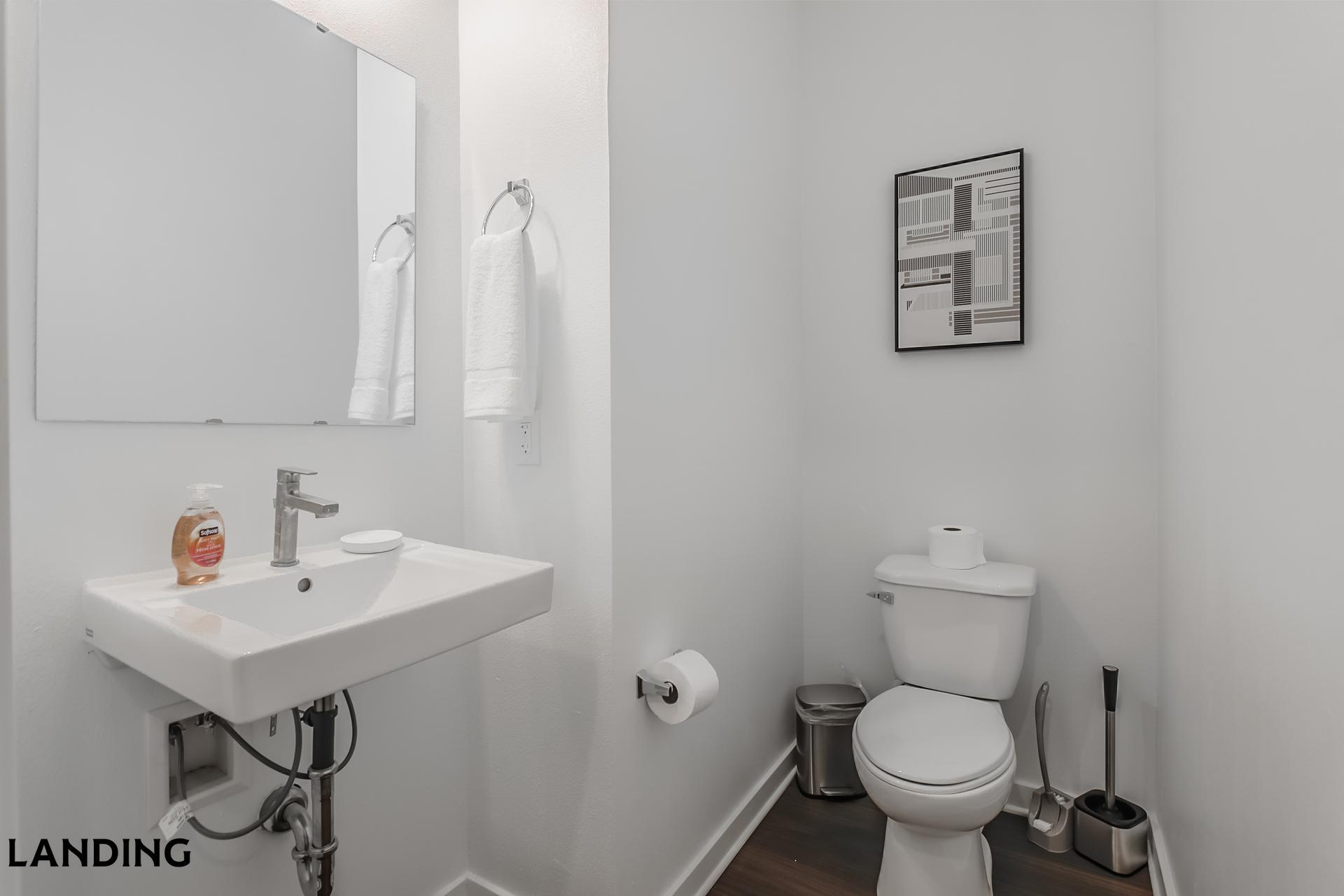 Building Photo - 515 Corso Ln