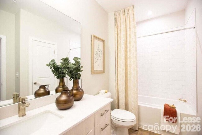 Building Photo - 102 Kennedy Rdg Wy