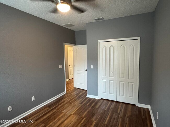 Building Photo - 15626 Tisons Blf Rd