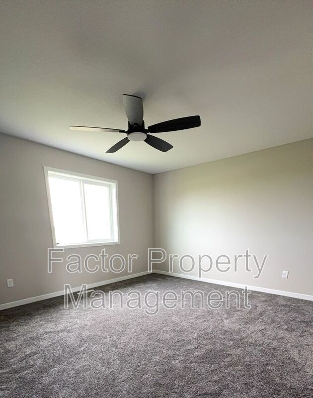 Building Photo - 3208 Scotch Ln