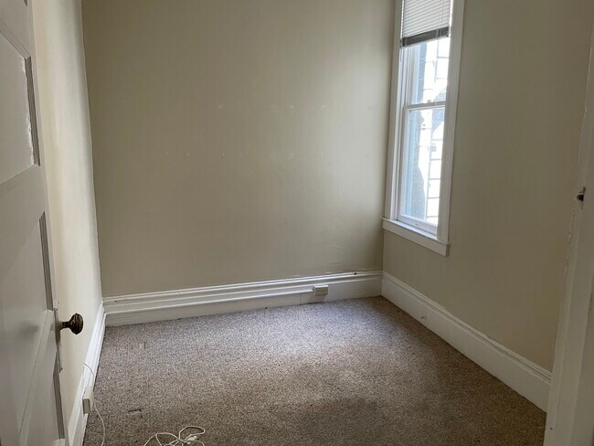 Bonus office space - 1551 Franklin St