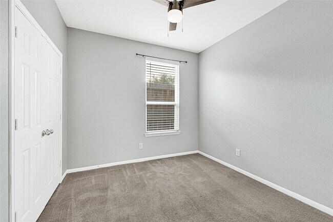 Building Photo - 12823 Clearcroft St