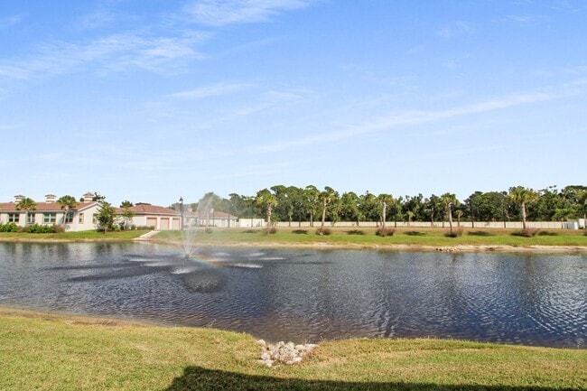 Building Photo - 128 Colebrook Ct