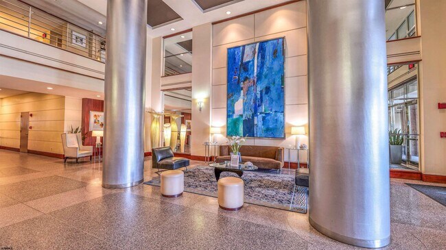 Building Photo - 526 Pacific Ave