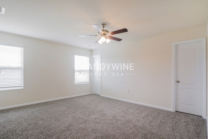 Building Photo - 165 Falcon Ridge Rd