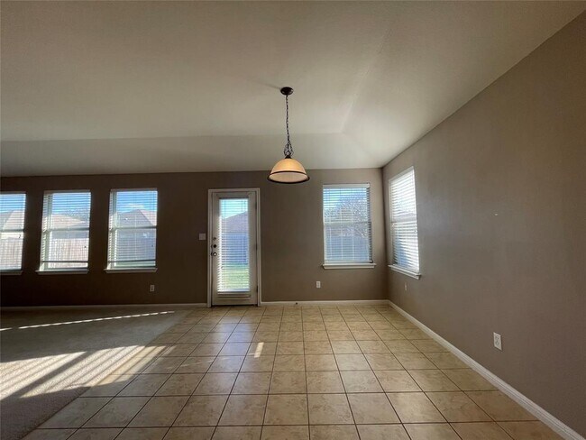 Building Photo - 7820 Little Deer Trail