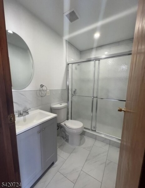 Building Photo - 28 New York Ave