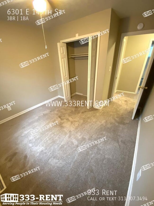 Building Photo - 6301 E 149th St