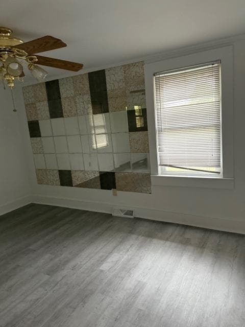 Building Photo - 1312 Standish St