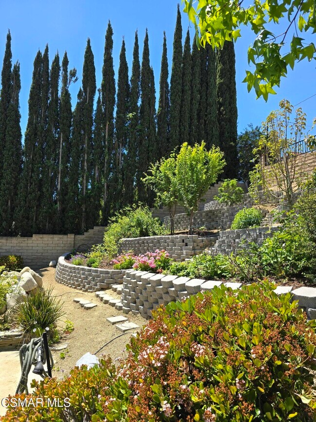 Building Photo - 3017 Klamath Ave