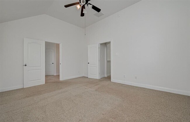 Building Photo - 71 N Rocky Point Cir