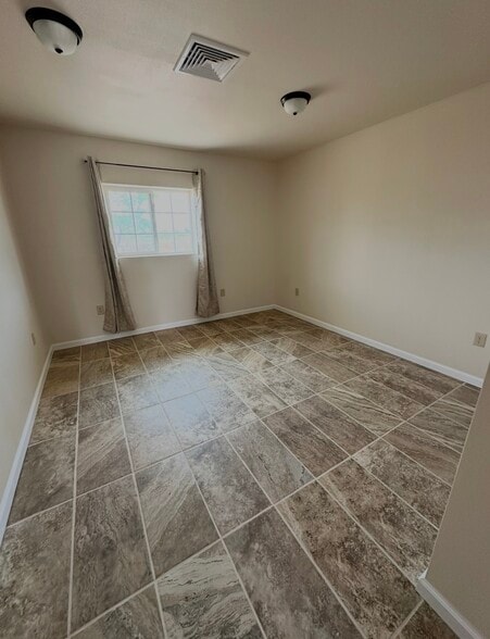 1st Room - 301 Alamosa