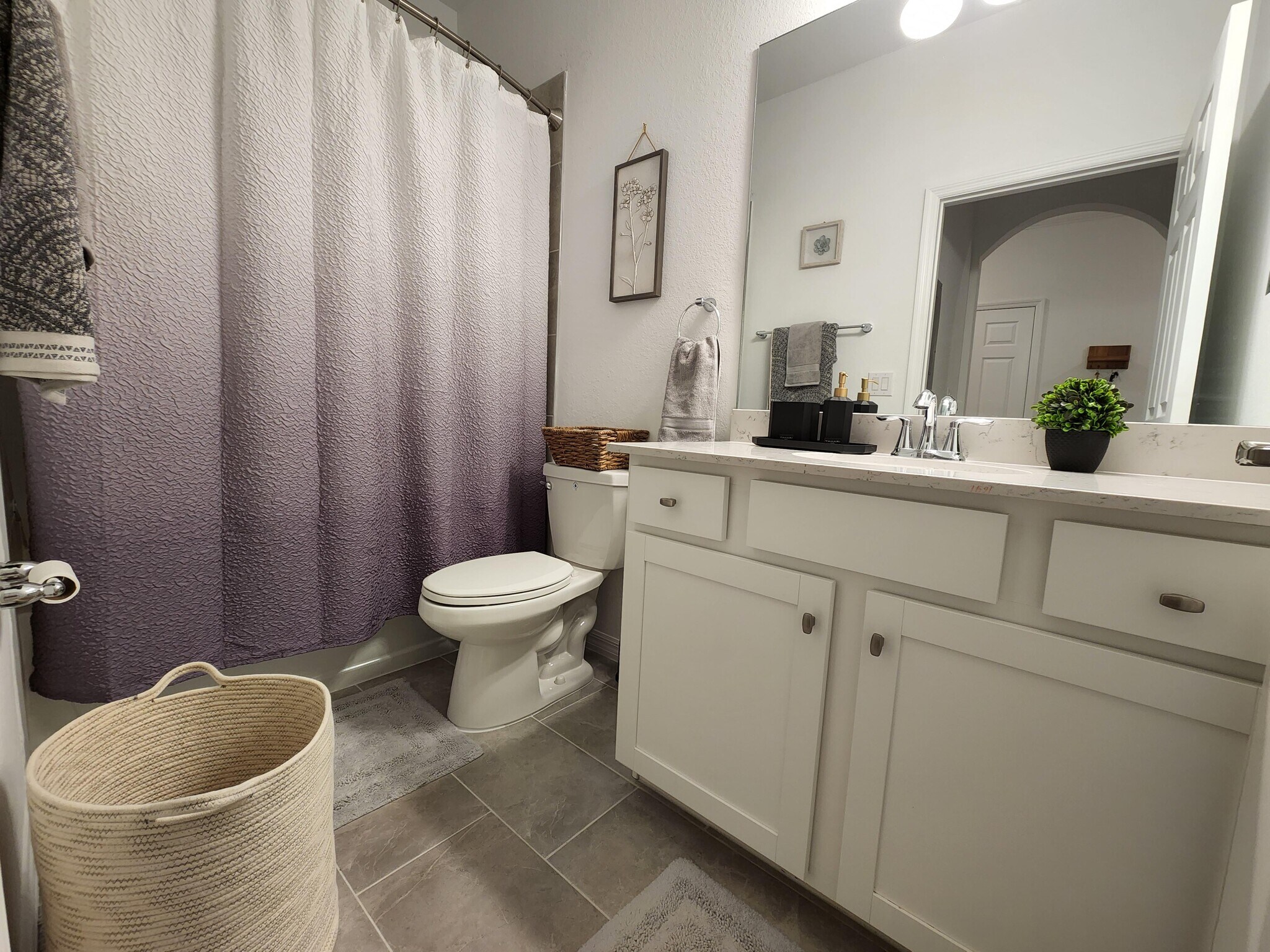 Building Photo - 18028 Gawthrop Dr