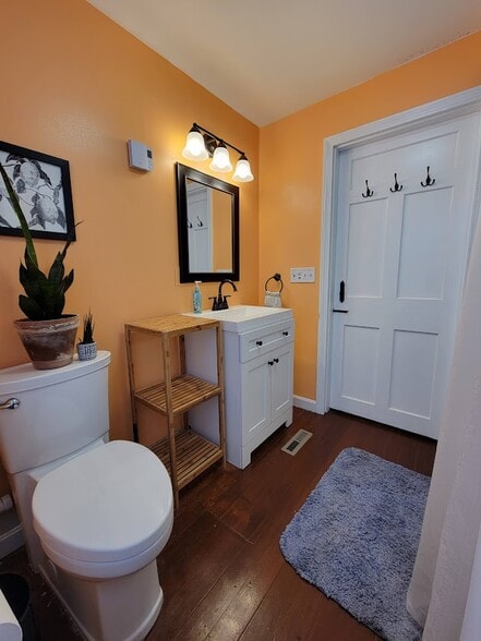 Building Photo - 189 Danielson Pike