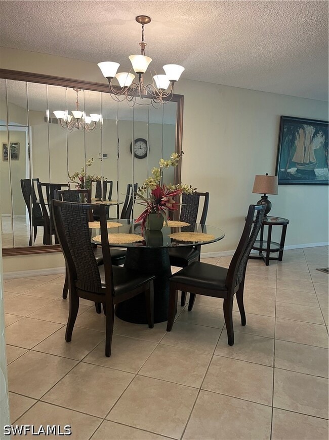 Building Photo - 3001 Sandpiper Bay Cir