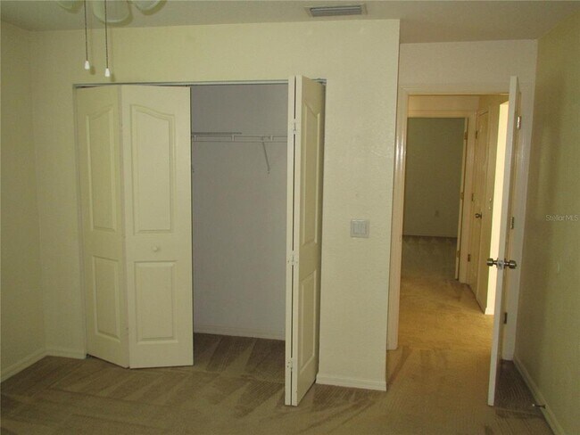 Building Photo - 4565 Fairlane Dr