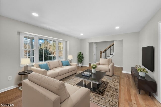 Building Photo - 231 Sutphin Ln