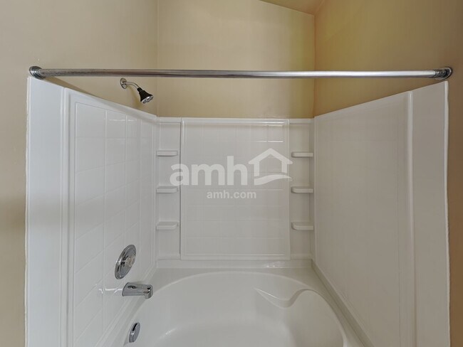 Building Photo - 1449 S 2490 E