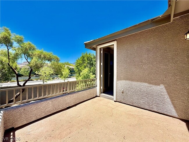Building Photo - 3347 Chesterbrook Ct