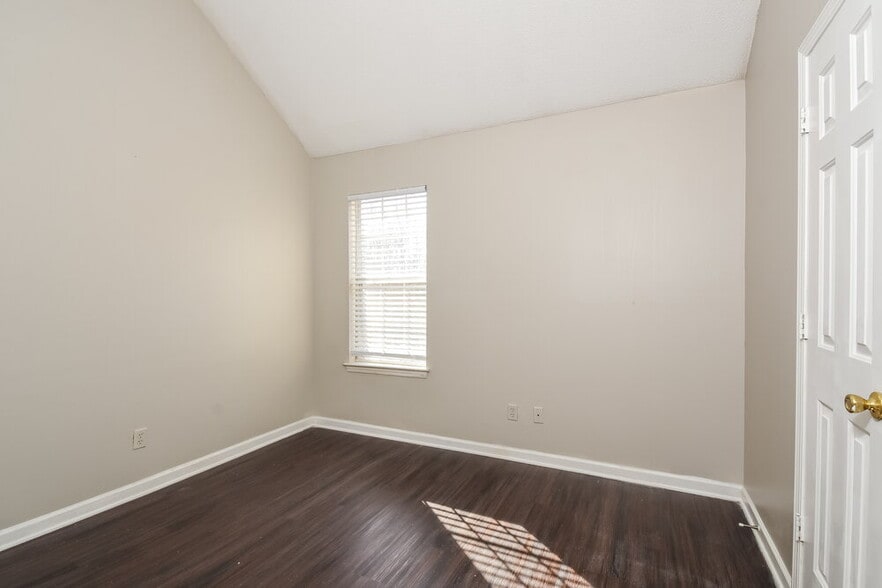 Building Photo - 3352 N Winds Trail