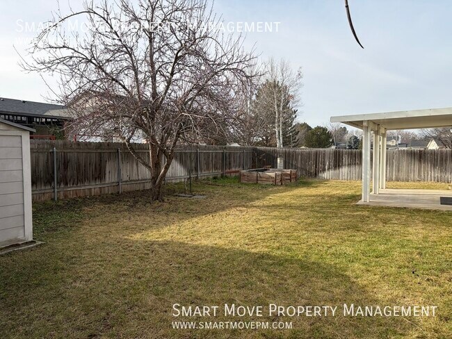 Building Photo - 9631 W Ottawa Ct