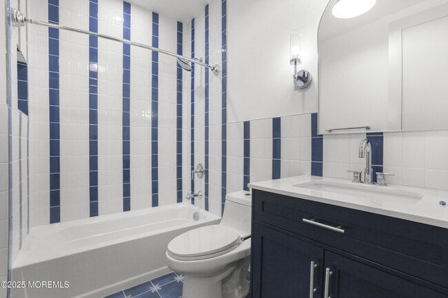 Building Photo - 1405 Ridge Ave