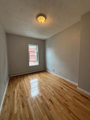 Building Photo - 35 Wolcott St