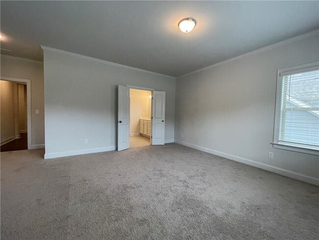 Building Photo - 673 Avondale Creek Dr.