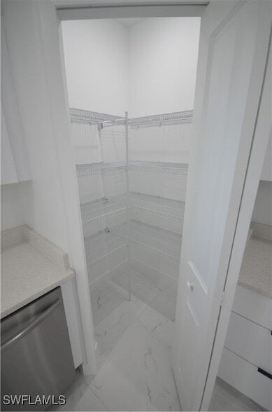 Building Photo - 2132 Barker Blvd