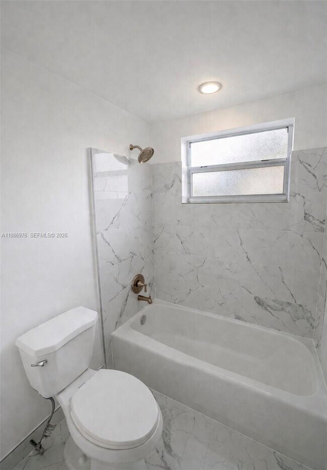 Building Photo - 5730 NW 38th St