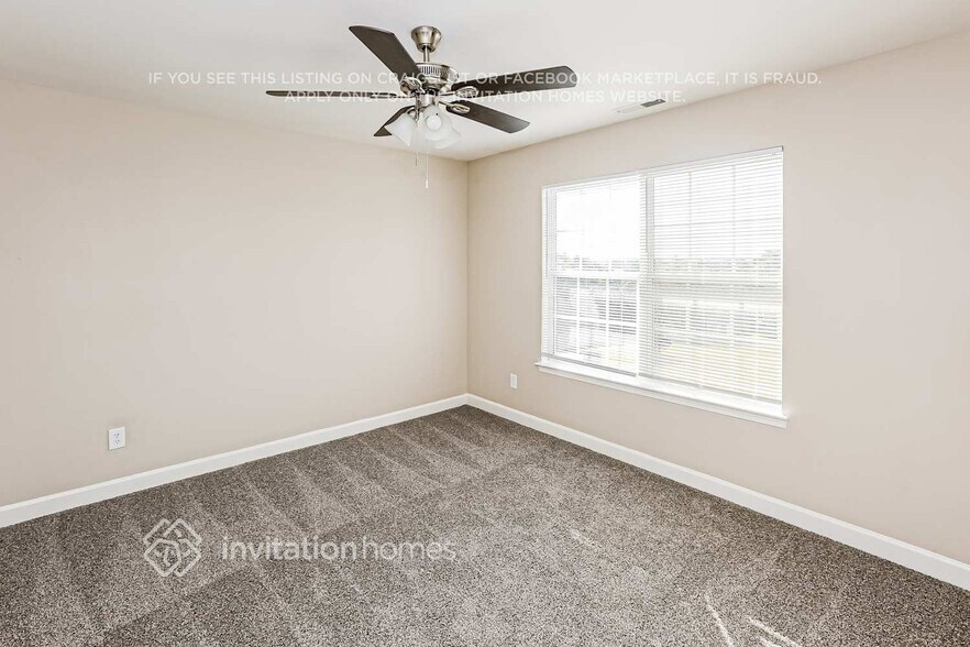 Building Photo - 4193 Broadstairs Dr SW