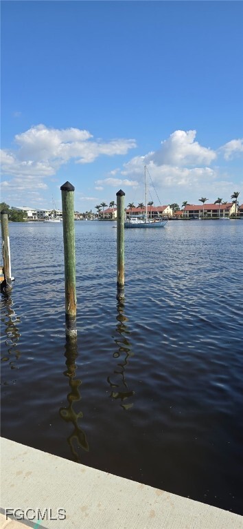 Building Photo - 434 Tudor Dr