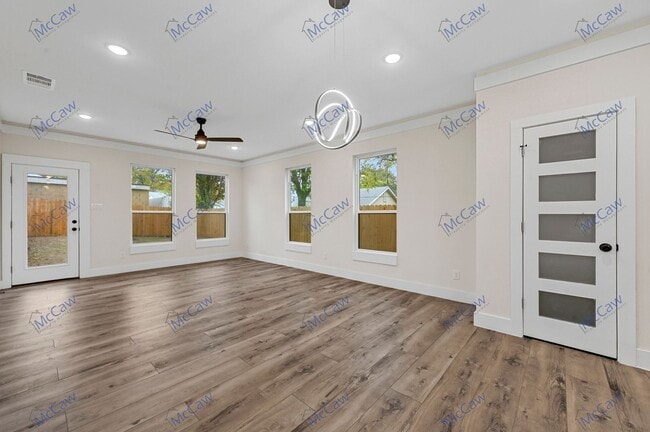 Building Photo - Updated Price for New Year!  Luxury Duplex...