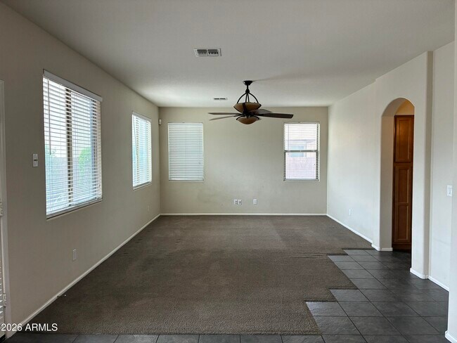 Building Photo - 2217 W Steed Ridge