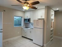 Building Photo - 639 Tamiami Blvd